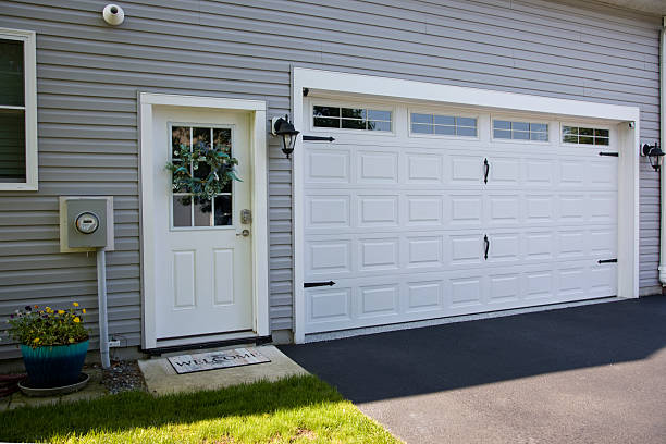 24/7 Emergency Garage Door Roller Replacement experts in North Enid, OK